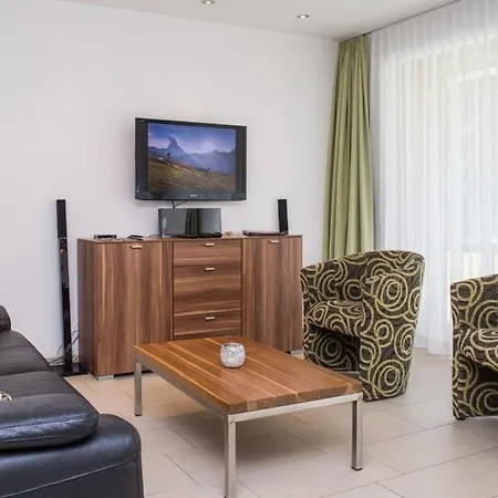 Apartment Ferienwohnung Monte Rosa Skiinskiout *